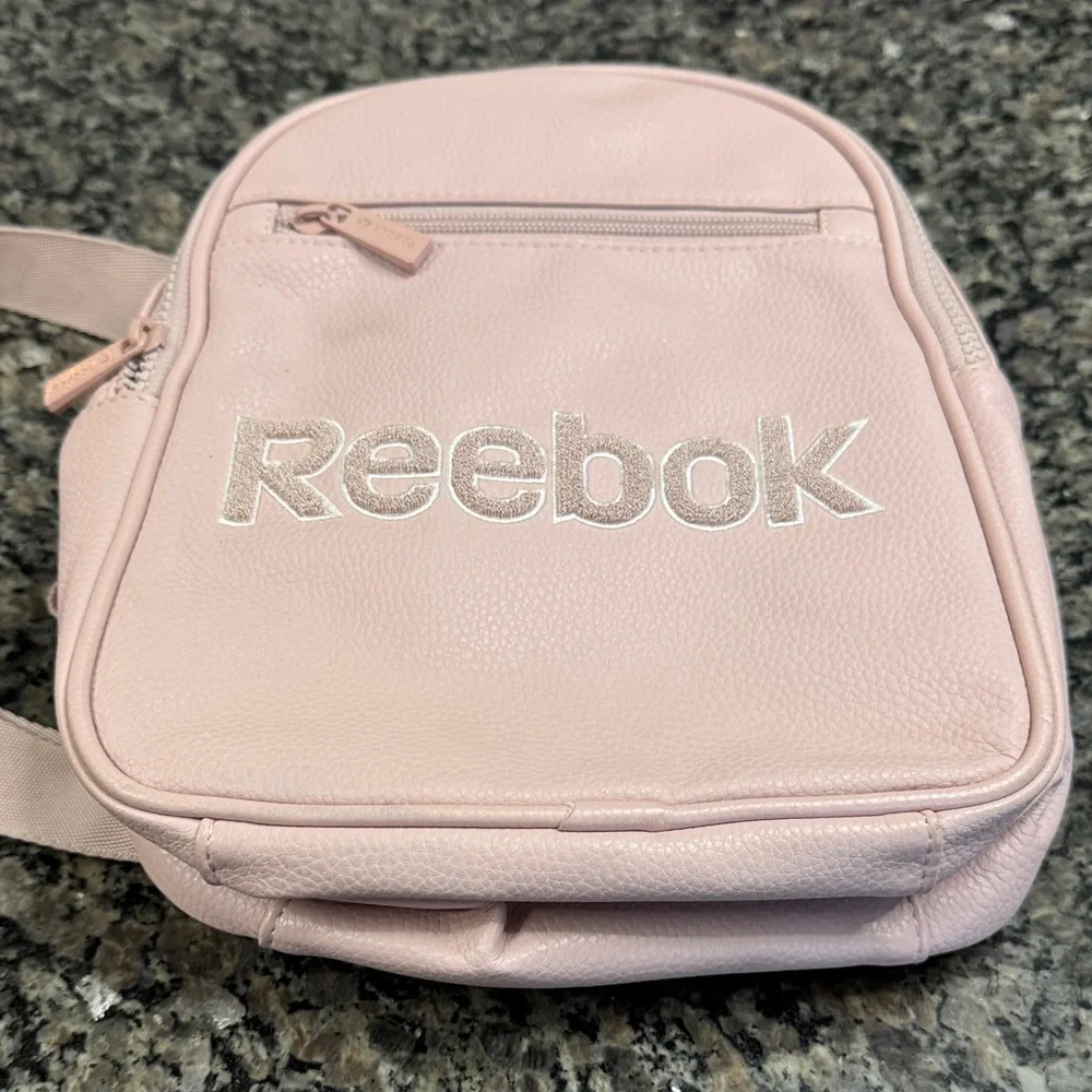 Reebok Light Pink 11 inch Backpack EUC